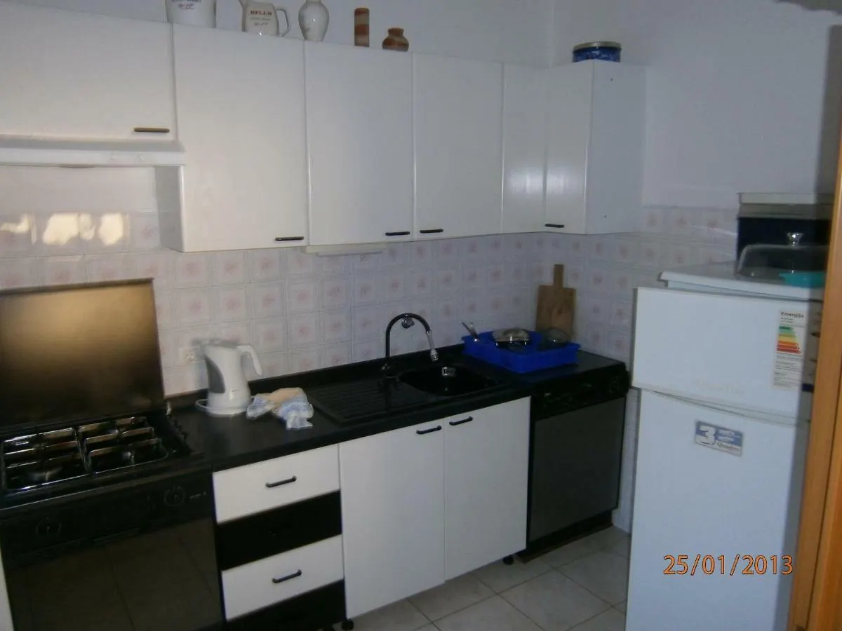 Apartments Sandra Novigrad